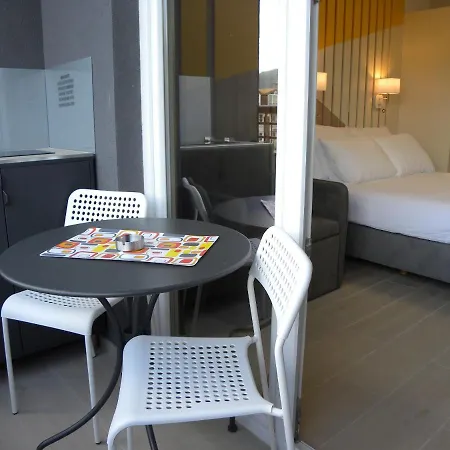 Apartament Kanevce Center *